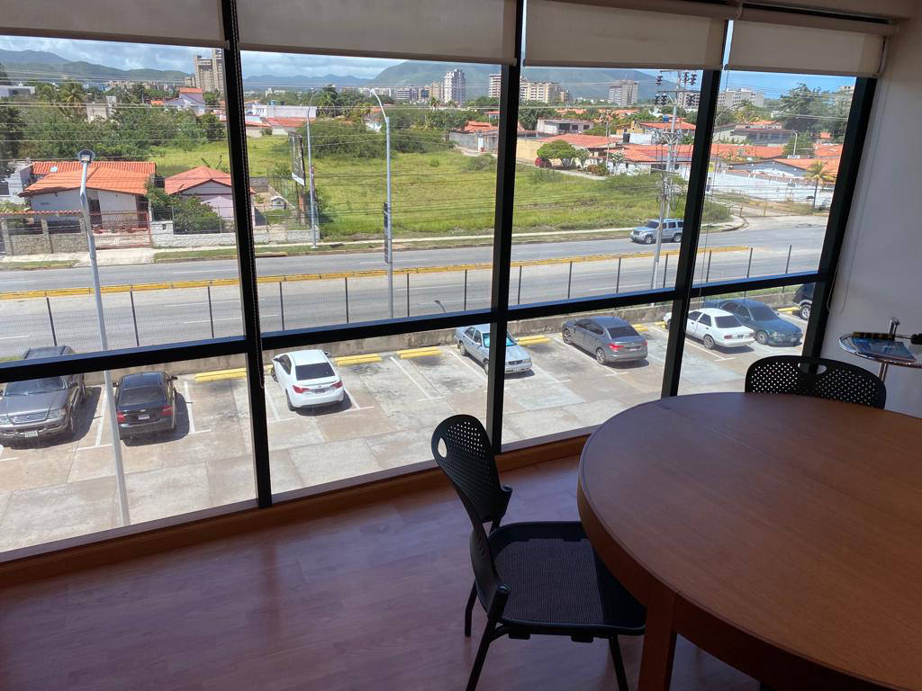 Квартира, 635 м², 48 000$ — FAKTOR